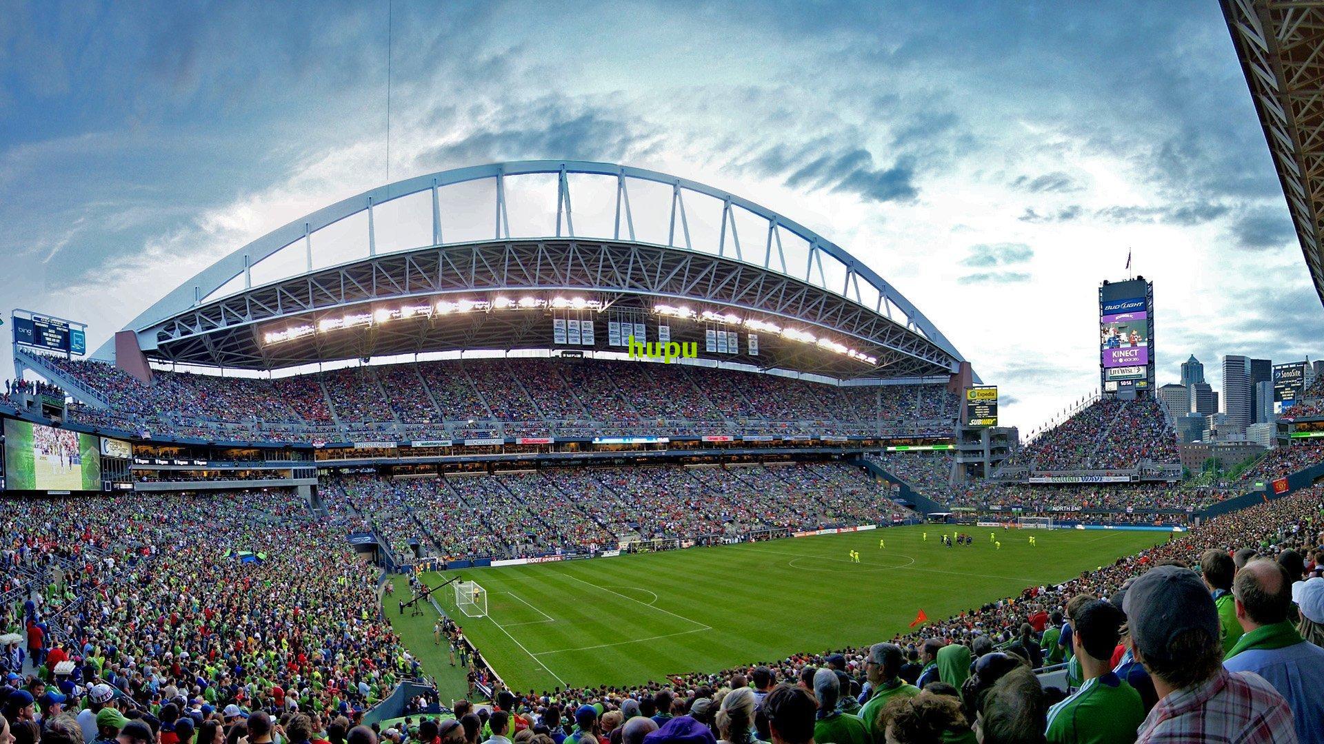 西甲第16轮马德里激战，马竞2-1逆转瓦伦西亚，争议越位判罚引热议